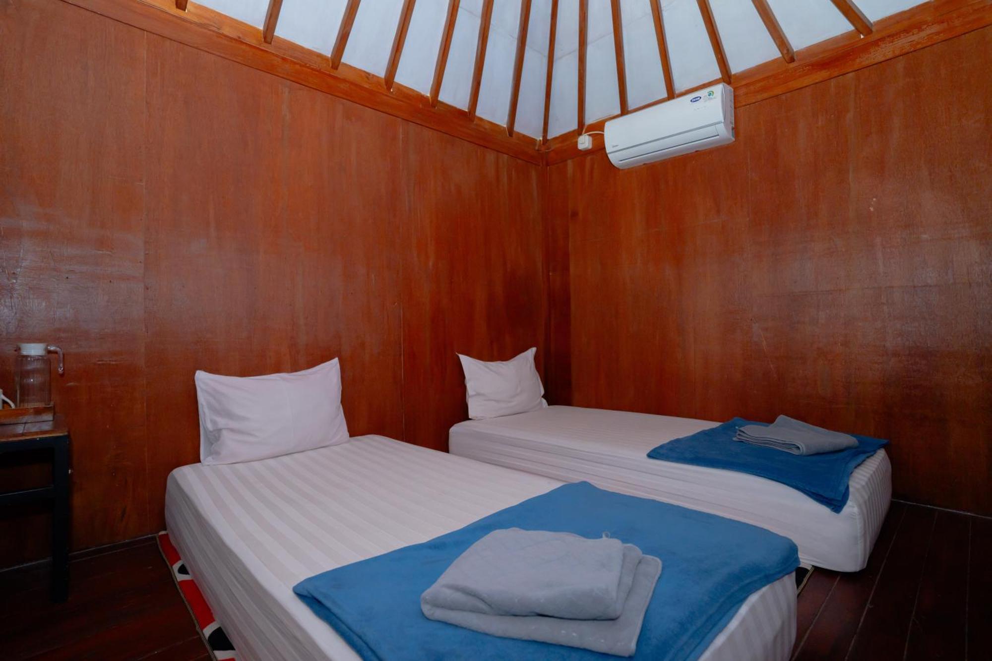 Reddoorz Syariah Near Lombok Epicentrum Mall Mataram Eksteriør billede