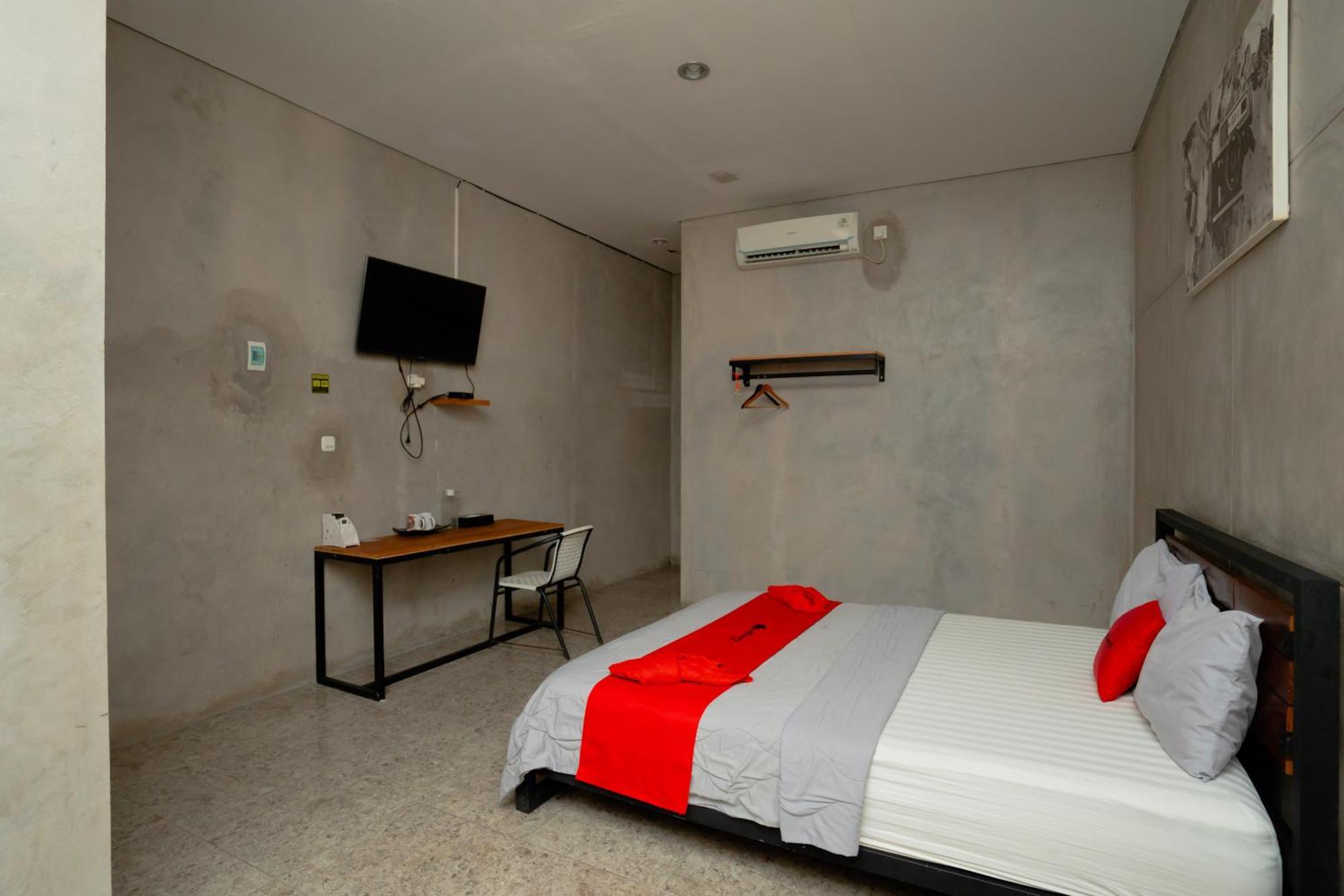 Reddoorz Syariah Near Lombok Epicentrum Mall Mataram Eksteriør billede
