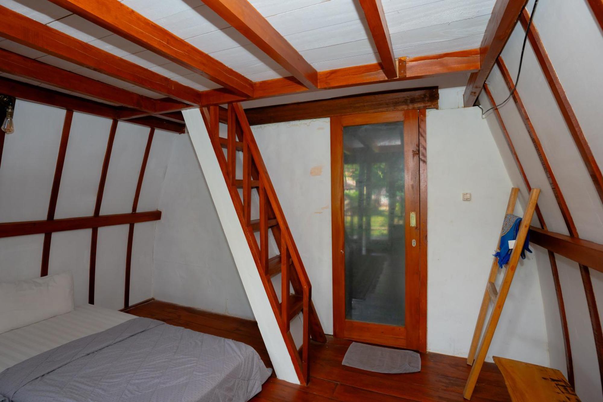 Reddoorz Syariah Near Lombok Epicentrum Mall Mataram Eksteriør billede