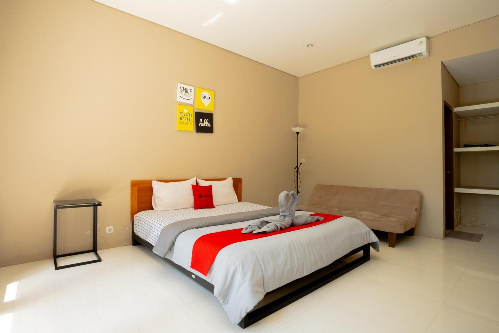 Reddoorz Syariah Near Lombok Epicentrum Mall Mataram Eksteriør billede